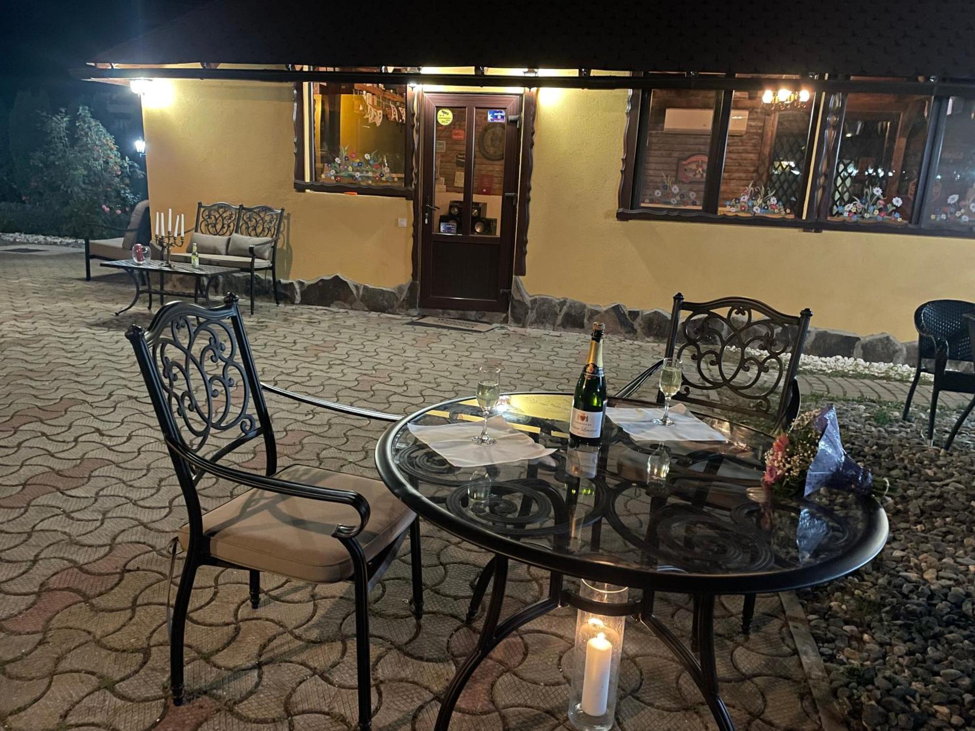 Casa Dudu Villa Moieciu de Jos Luaran gambar