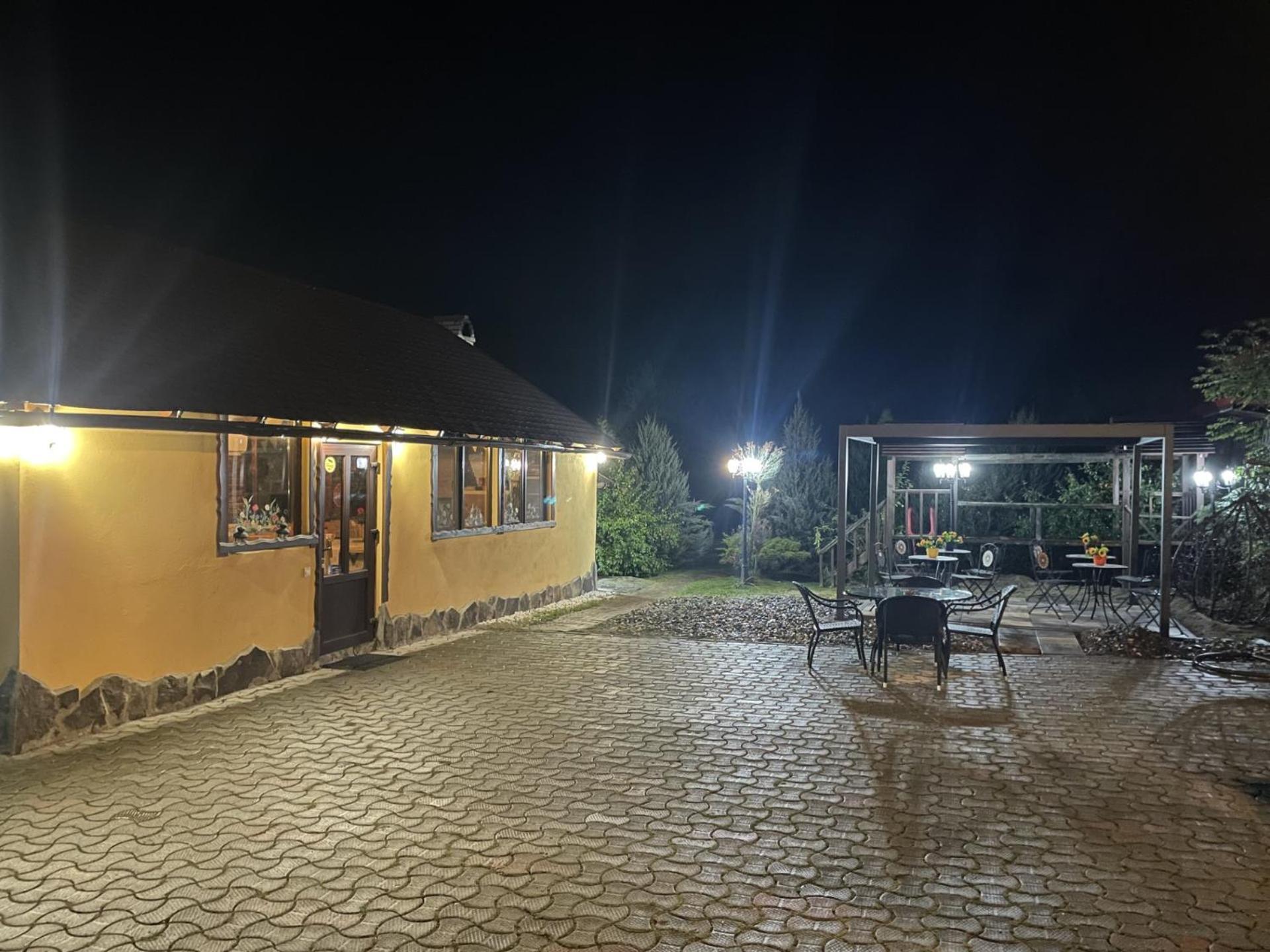 Casa Dudu Villa Moieciu de Jos Luaran gambar